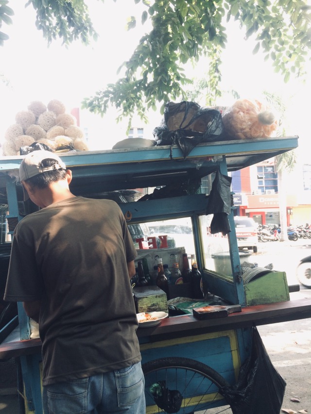 Buka: 08.00 Tutup: 15.00