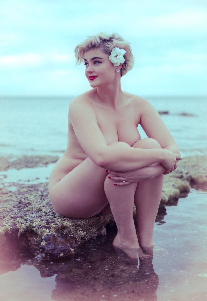 Stefania ferrario tits