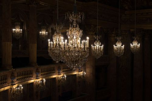 vivelareine:Chandeliers at the Opera Royal at Versailles...