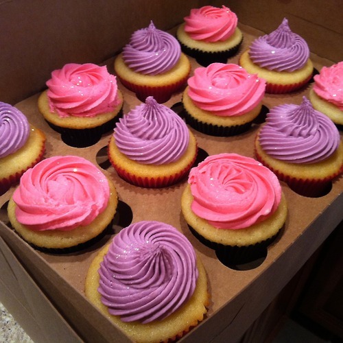 glitter cupcakes on Tumblr