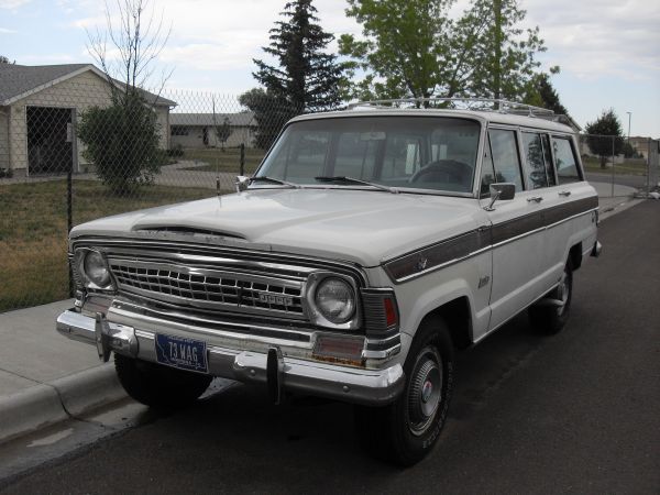 Jeep Wagoneers! | 1973 Jeep Wagoneer – $3000 OBO Well, it’s time to...