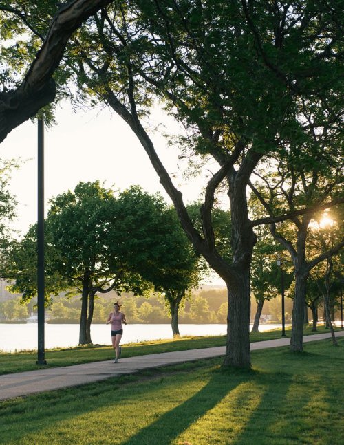 thedailyexplorer-blog:A morning jog on the Charles River...