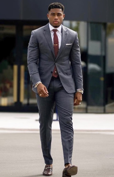 irockheat:xemsays:sexy nigerian attorney, CAESAR...