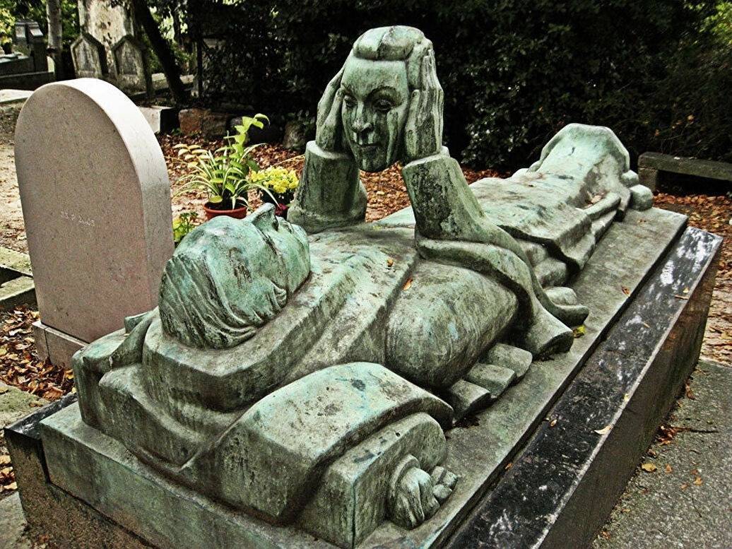 надгробие нуриева в париже
