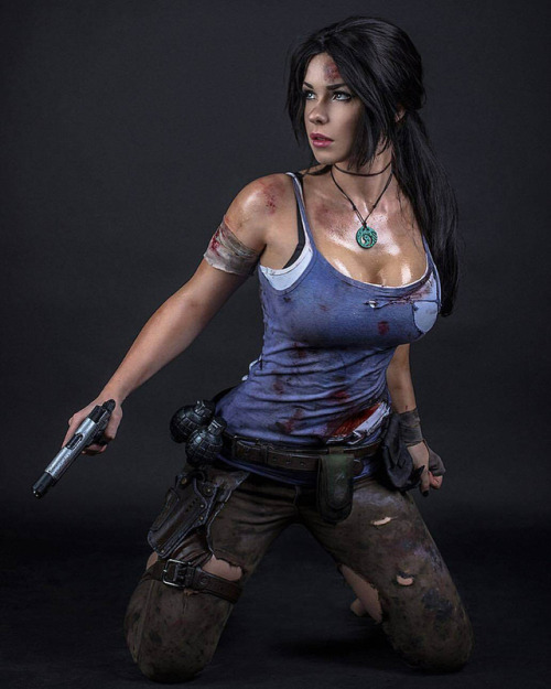 love-cosplaygirls:Lara CroftTomb Raider…