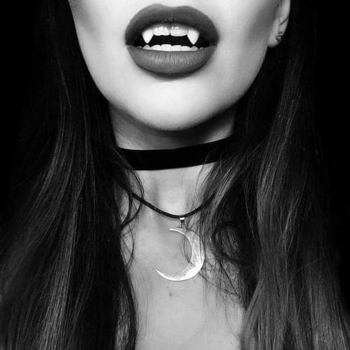 Vampire Girl On Tumblr