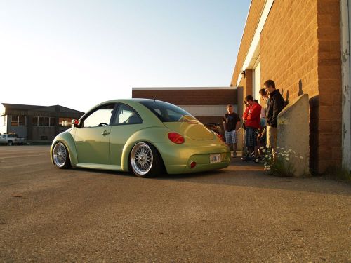 scrape-groundclearance:Stanced New Beetle. I wish I saw more of...