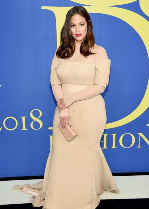 daiilycelebs:6/4/18 - Ashley Graham at the 2018 CFDA Fashion...