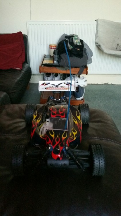 just got this at weekend my acme condor 1/10th nitro buggy