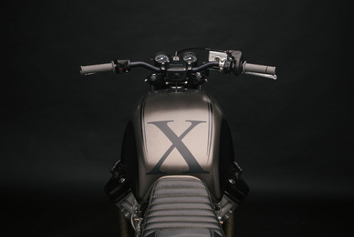 utwo:Honda CX500 Cafe Racer© x-axis