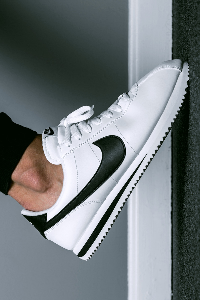 nike cortez basic leather sneaker