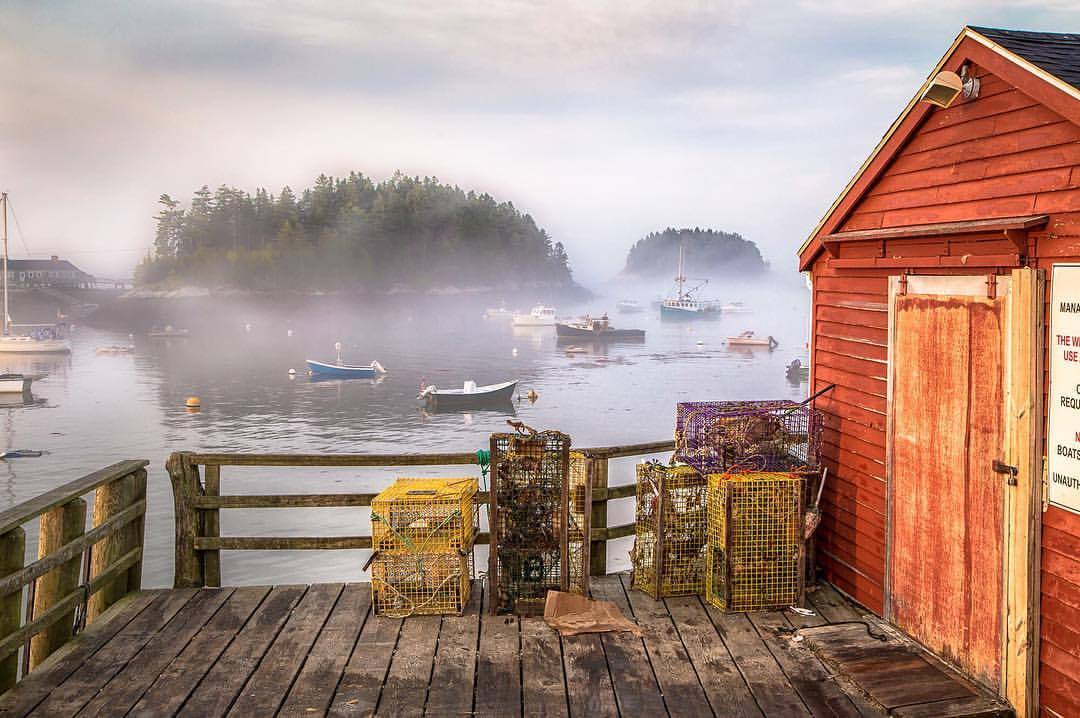 Five islands. Рыбацкая деревушка. Рыбацкая деревня Россия. Красивые фото из рыбацкой деревни. Маяк Рыбацкая деревня обои.