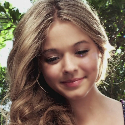 alison dilaurentis and sasha pieterse icons | Tumblr