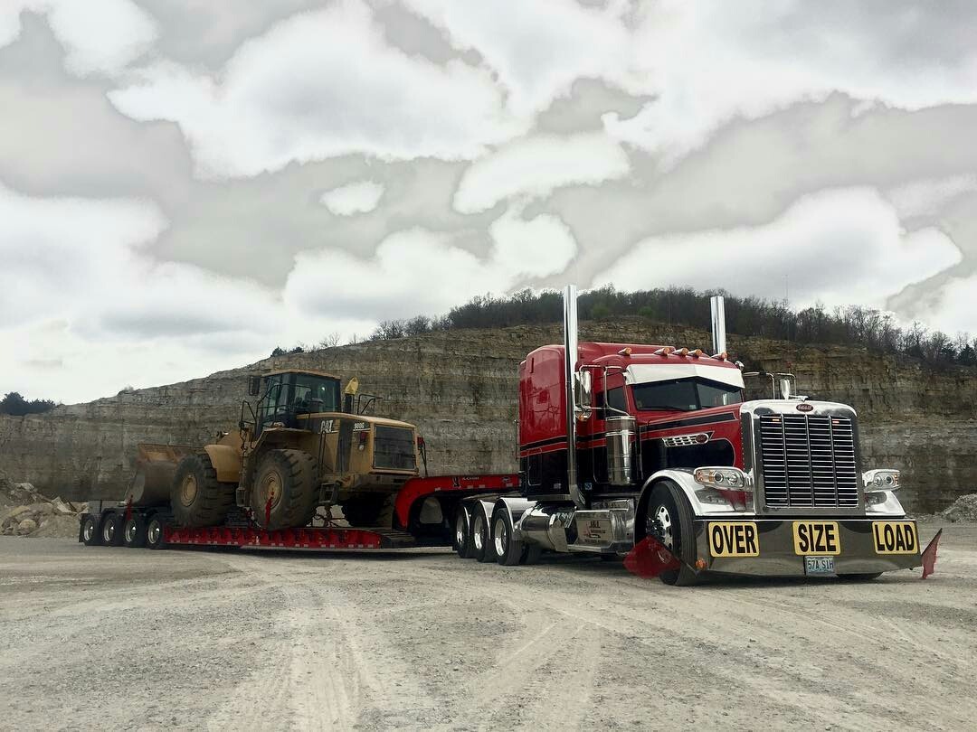 Peterbilt 389 Dump Truck