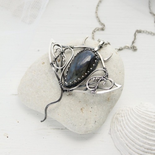 sosuperawesome:Ocean Collection Wire PendantsUrsula Jewelry on...