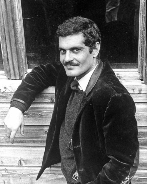 my-retro-vintage:Actor Omar Sharif while rehearsing for film...