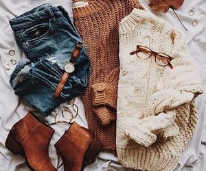 outfit fall outfit 2017 cute outfit cute sweater sweater sweaters outfit ideas outfit inspo outfit inspiration street style style styleinspiration styleblogger style inspiration style inspo pretty fashion