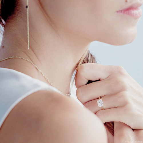 nreedsource:Photoshoot for sustainable jewelry line Classic...