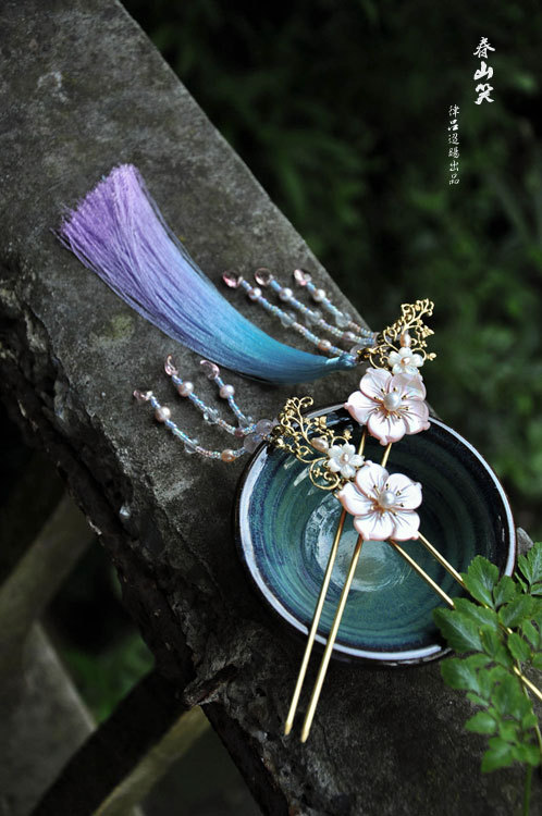 hanfu accessories hair ornaments jewelry 律吕迢暘 chinese fashion chinese clothing chinese culture chinese jewelry china hanfu >1000