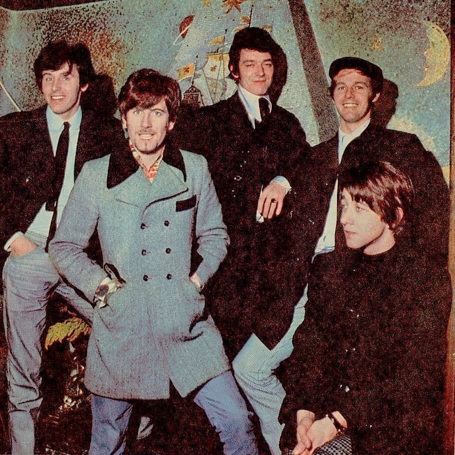 1967.- The Hollies with Graham Nash - rare color... - Wind and Rain and ...