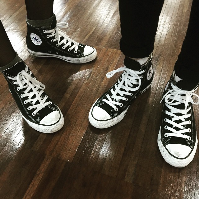 converse couple shoes