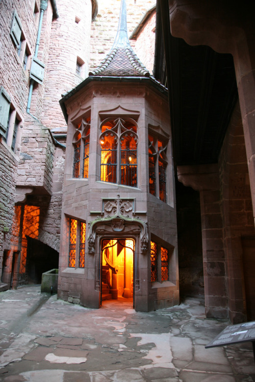 Château du Haut-Koenigsbourg, Alsace, Francevincent...