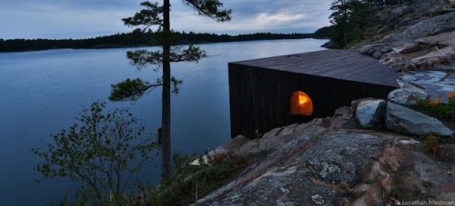 nevver:House by the LakeSauna