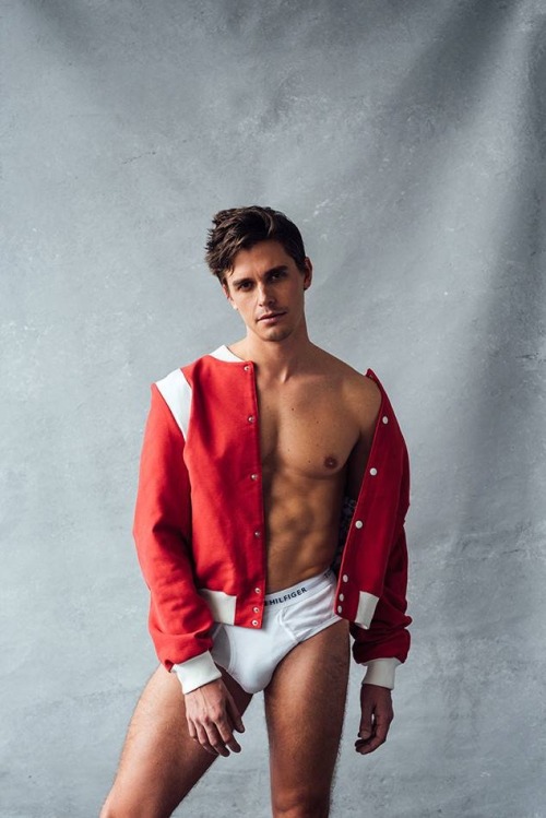 I’d love a sizzling lesson with Antoni. Especially if it...