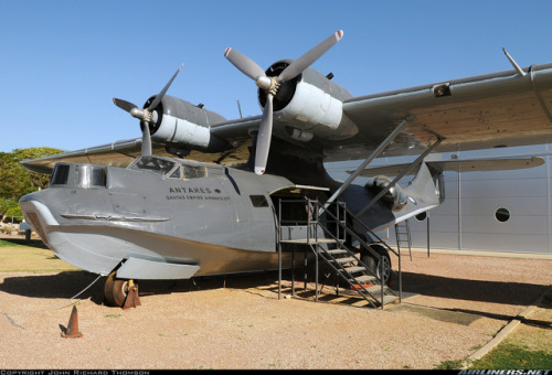 aviationgreats:Classic Cat in Longreach