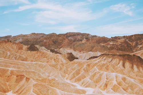 juliamstarr:death valleyInstagram