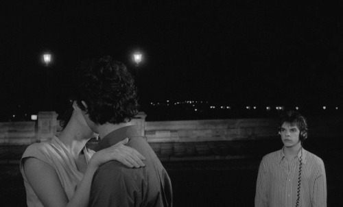 ozu-teapot:Boy Meets Girl | Leos Carax | 1984Denis...