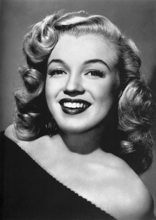This Day In History • August 5 1962 Marilyn Monroe Dies At Age 36 On 6072