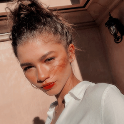 Voir un profil - Anya Fairchild 6c347f1f44caf1ba287fe58f408fcd9ac3918e1e