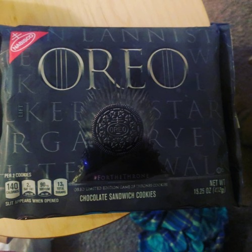 I’m only on season 2, butttt….#oreos...