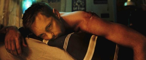 skarsjoy:Mondays. Alexander Skarsgård as Vernon in the Netflix...