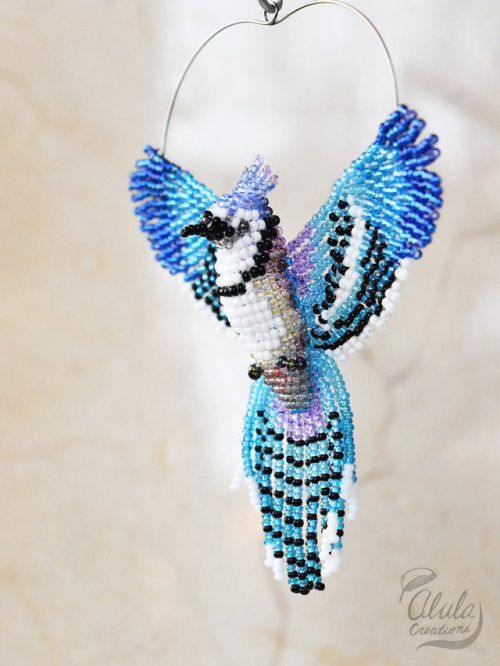 sosuperawesome:Beaded Bird Suncatchers, by Alula Creations on...