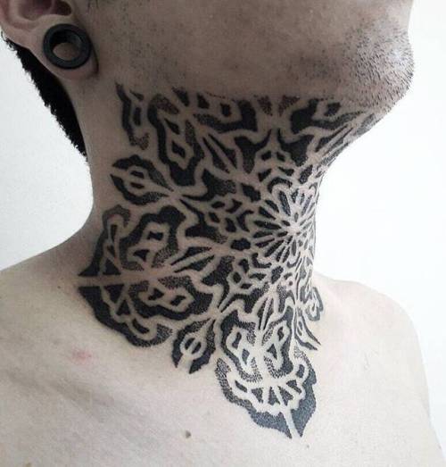 Neck🌝x Mandala🕸️ tattoo by me🤓 包脖的人bob guy #mandala #mandalatattoo  #dotworktattoo #blacktattoo #lineworktattoo #geometry #geometrytattoo… |  Instagram
