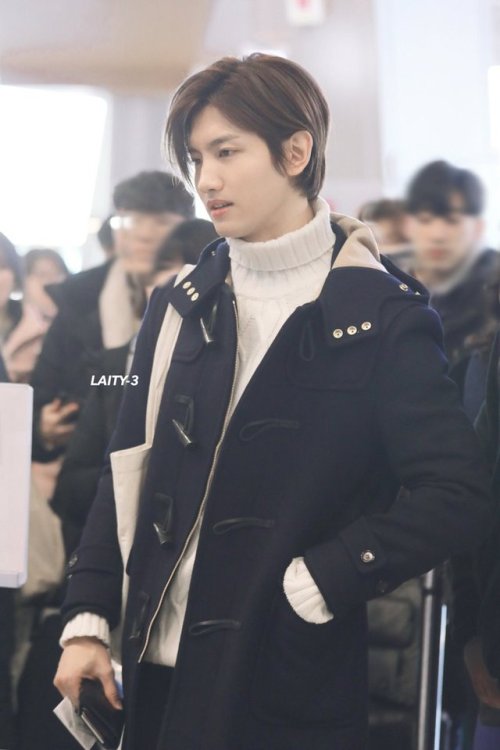 yunholichwang:190102 Changmin going to Jeju to filming I Live...