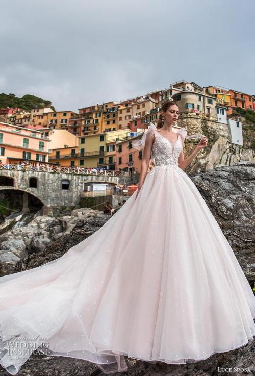 (via Luce Sposa 2019 Wedding Dresses — “Moneglia Delight” Bridal...