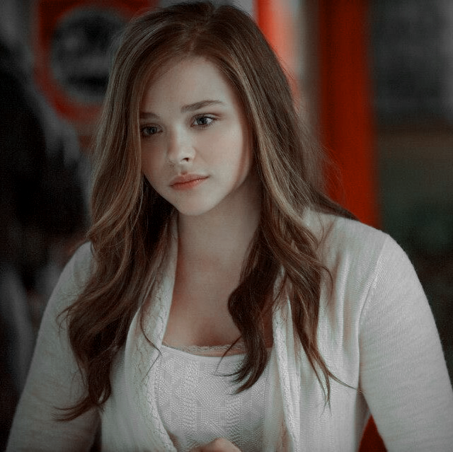 layout liana liberato | Tumblr