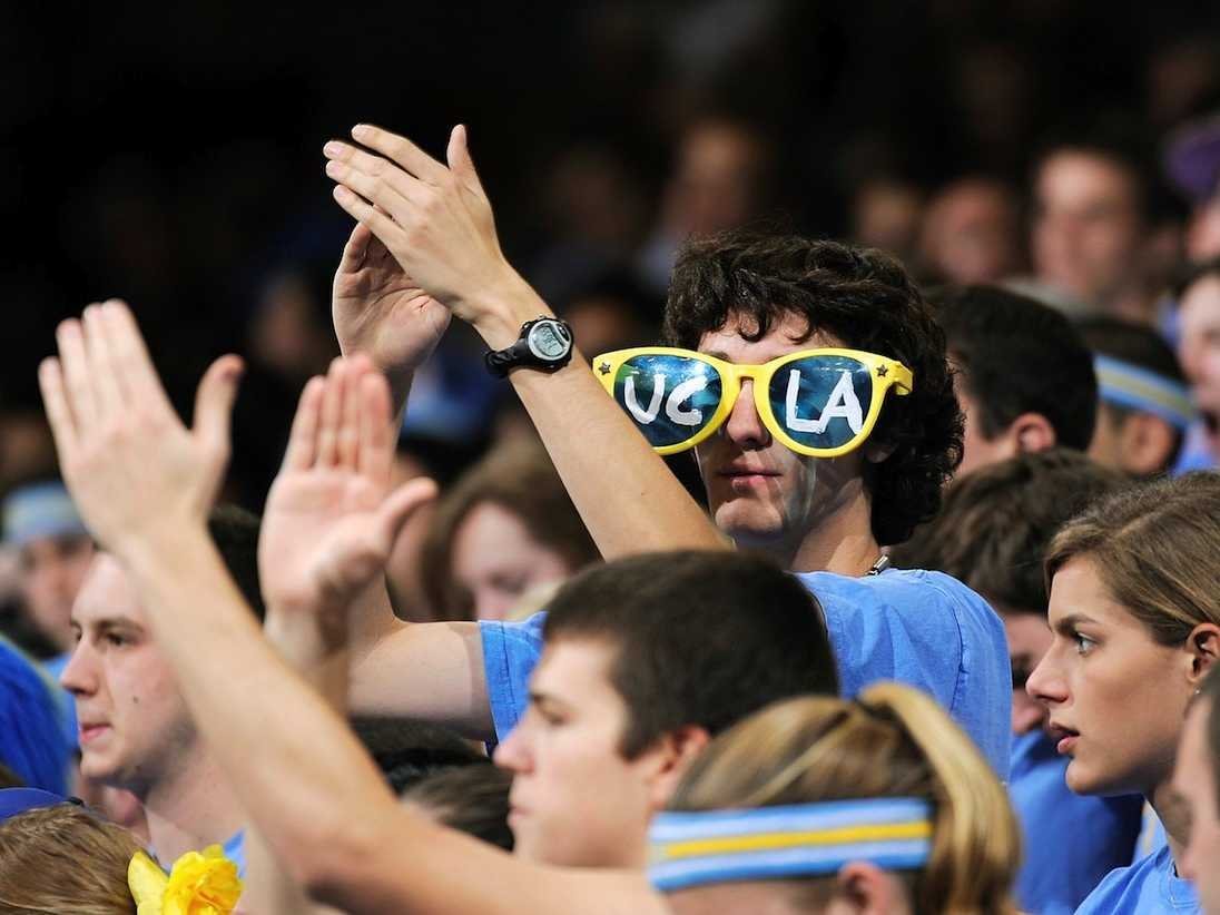 businessinsider:
“ See our list of the 25 colleges where students are both hot and smart.
We compiled this ranking using data from Niche’s College Prowler, featuring close to 1 million in-depth student reviews on more than 8,000 schools.
”
This one’s...