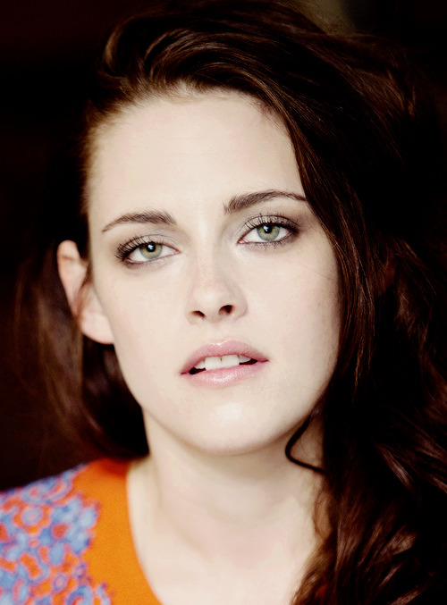 Kristen Source #1 Fansite About Kristen Stewart