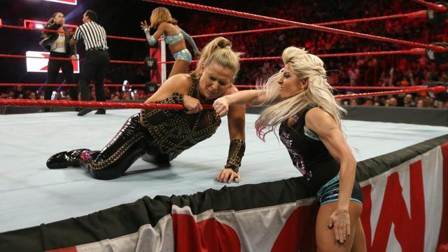 WWE Women 🏳️‍🌈, Alicia Fox (with Alexa Bliss) vs Natalya (with...