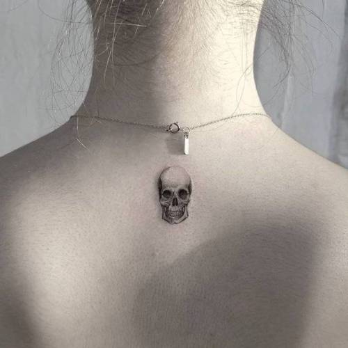 By Kane Navasard, done in Los Angeles. http://ttoo.co/p/35969 kanenavasard;small;skull;anatomy;single needle;micro;human skull;tiny;ifttt;little;upper back
