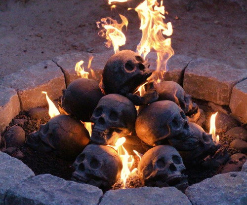 jebiga-design-magazine:Skull Gas Fireplace LogsDesigned to...