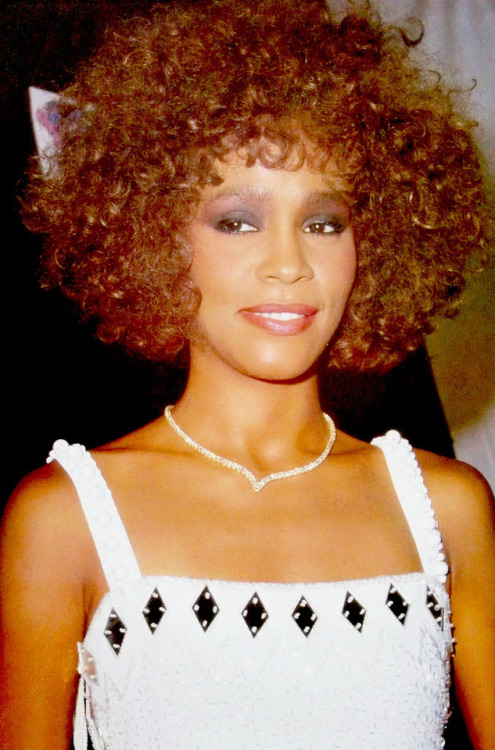 80's Whitney Houston 