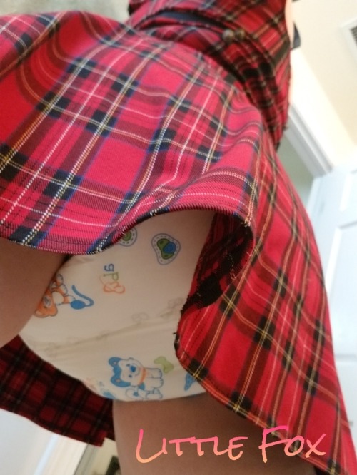 littlefox83:Diaper check babygirl, lets have a peek under your...