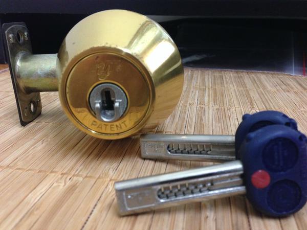 lays chain key lock