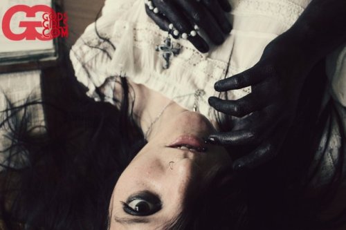 kvltgg:My (Kvlt’s) new In This Moment themed set, “Laying With...