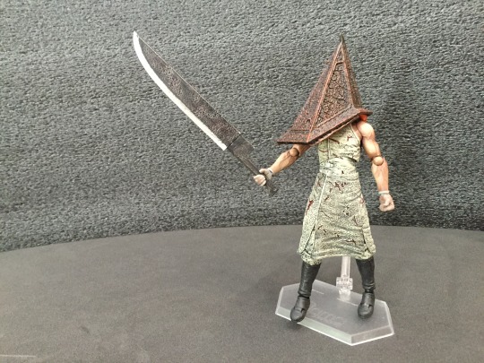 Toy Collection 01: Pyramid Head – Gitopia – This Otaku Life of Mine